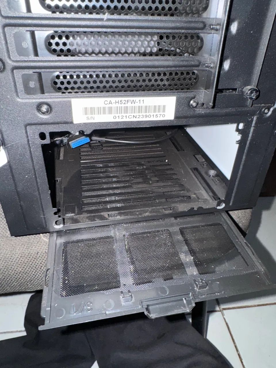 Gabinete NZXT H511 flow na caixa - Foto 3