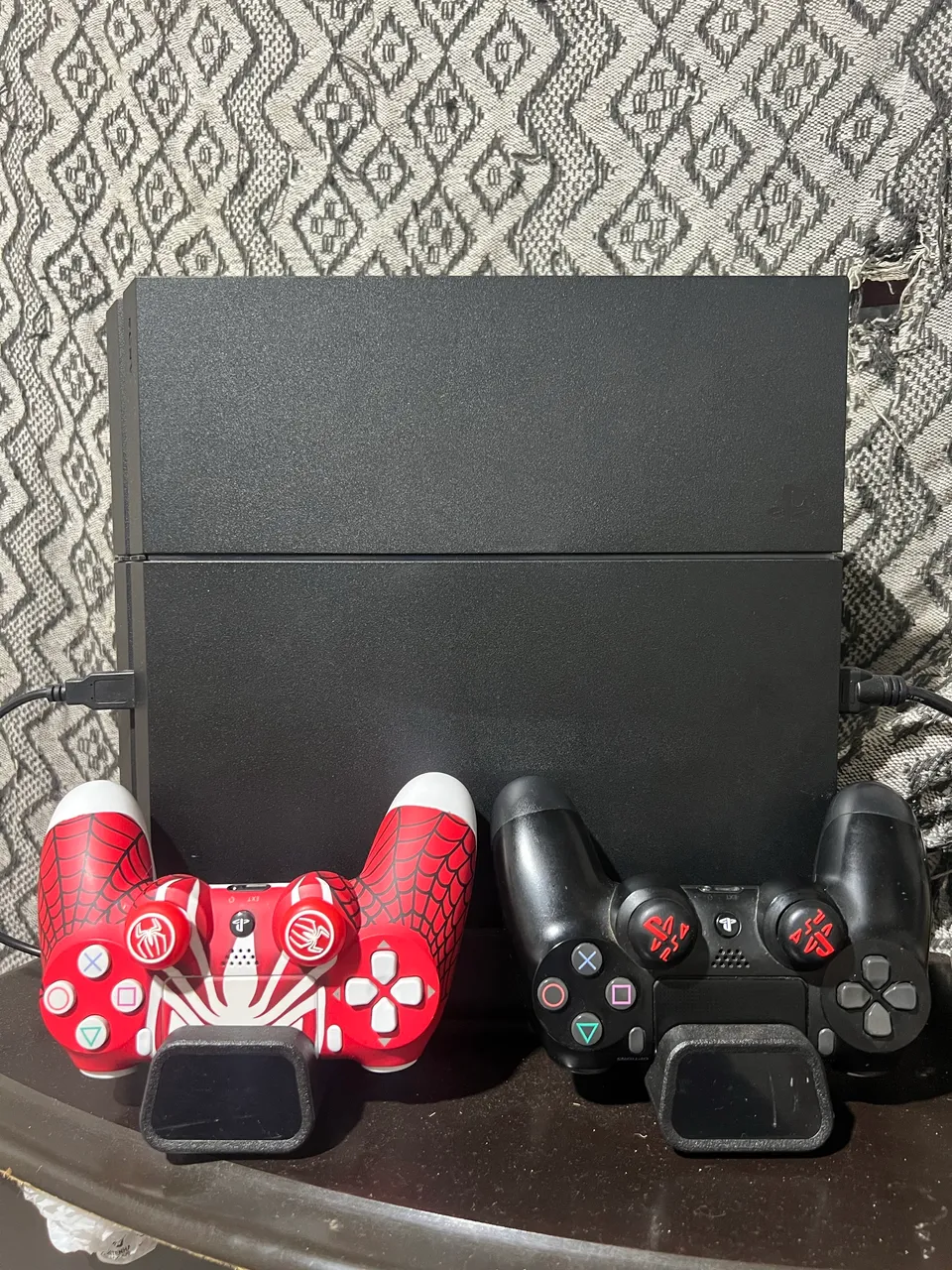 PS 4 slim 1tb e Nintendo switch - Consoles de Vídeo Game - Ingá