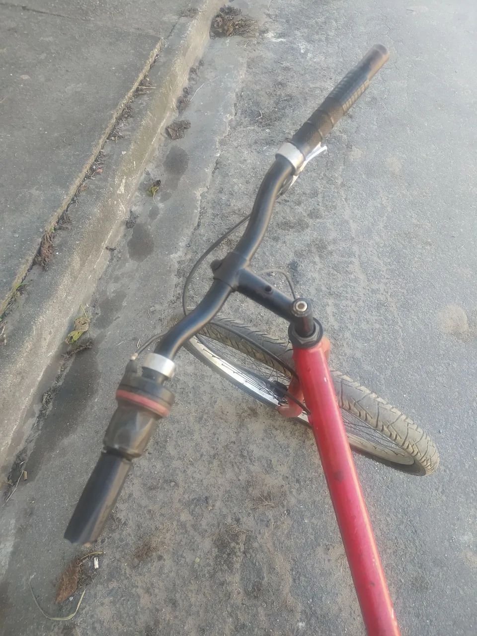 Bicicleta aro 26 usado  - Foto 2