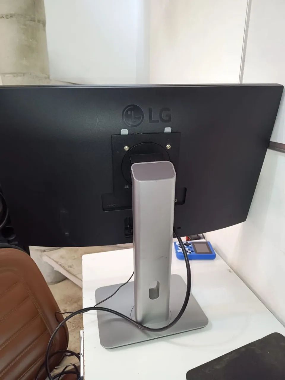 Monitor LG Full HD 1920x1080 - 60Hz - Foto 4