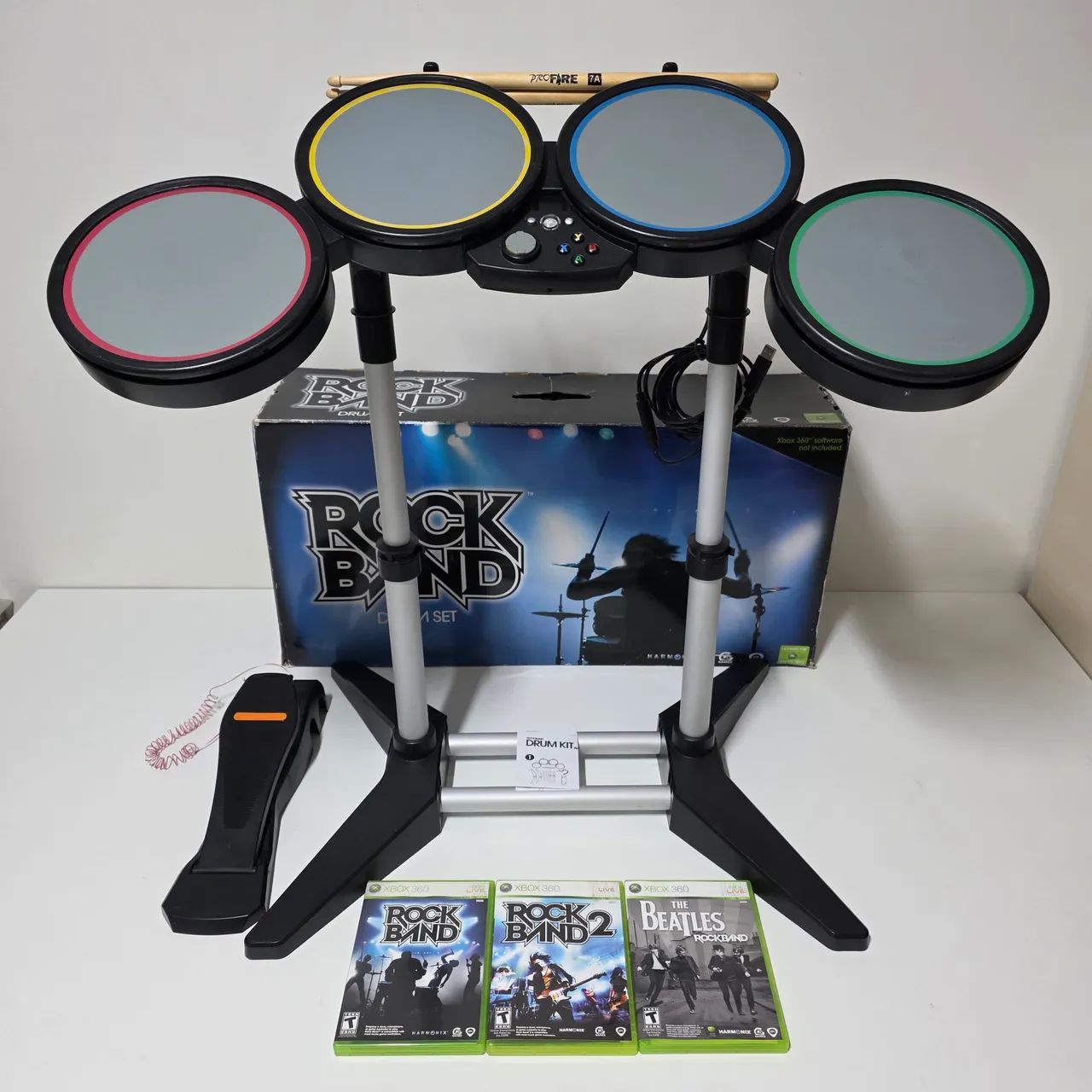 Rockband Xbox 360 Drum Set com 3 jogos Bateria 