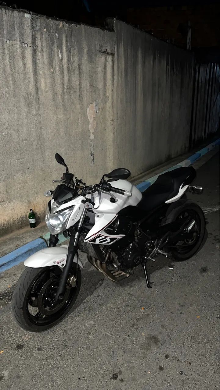 Xj6 2012