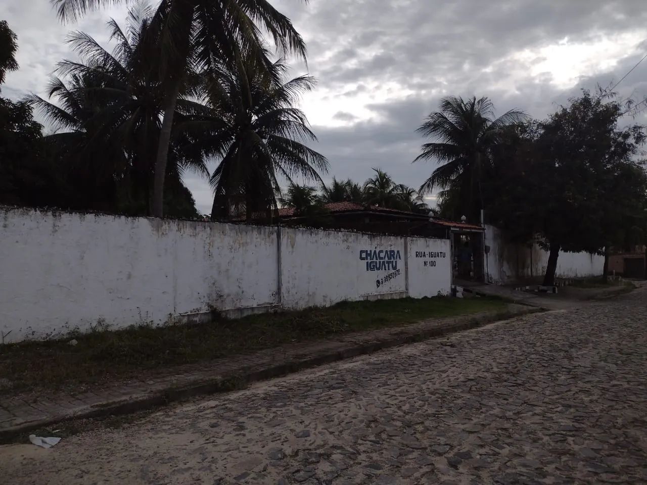 CONJ. COMERCIAL para alugar na cidade de CAUCAIA-CE
