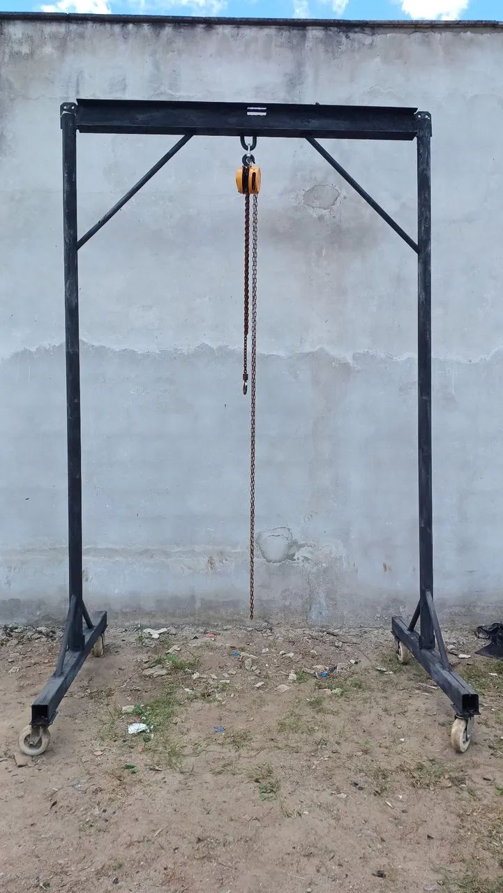 Pórtico Móvel com Talha de 1Ton - Foto 2