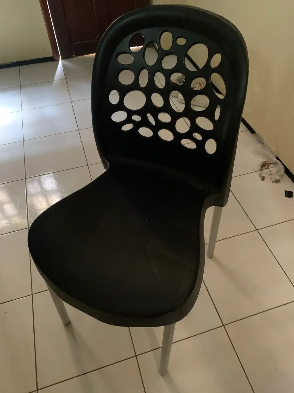 Mesa mármore grande acompanhando 4 cadeiras  - Foto 4