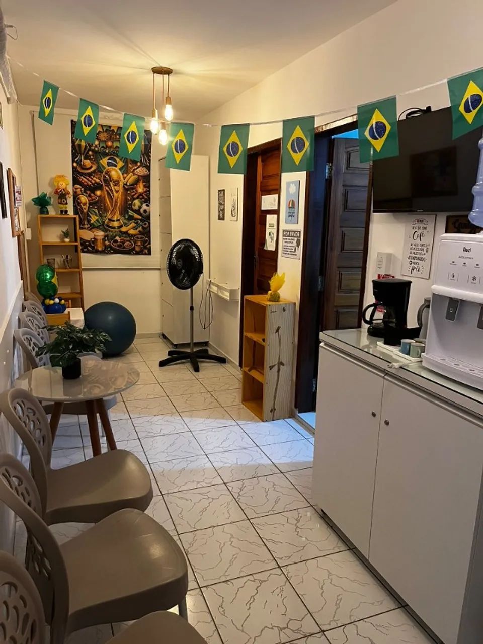 Aluga-se sala comercial por turno, mobiliada, AR e WI-FI  Coworking Camaragibe s/fiador  - Foto 7