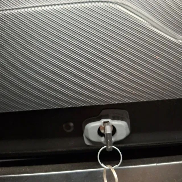 Maleiro para Teto Thule Force S de 300 Litros - Foto 2