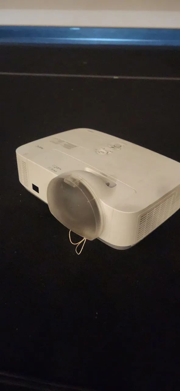 Projetor NEC 2.700 lumens  - Foto 3