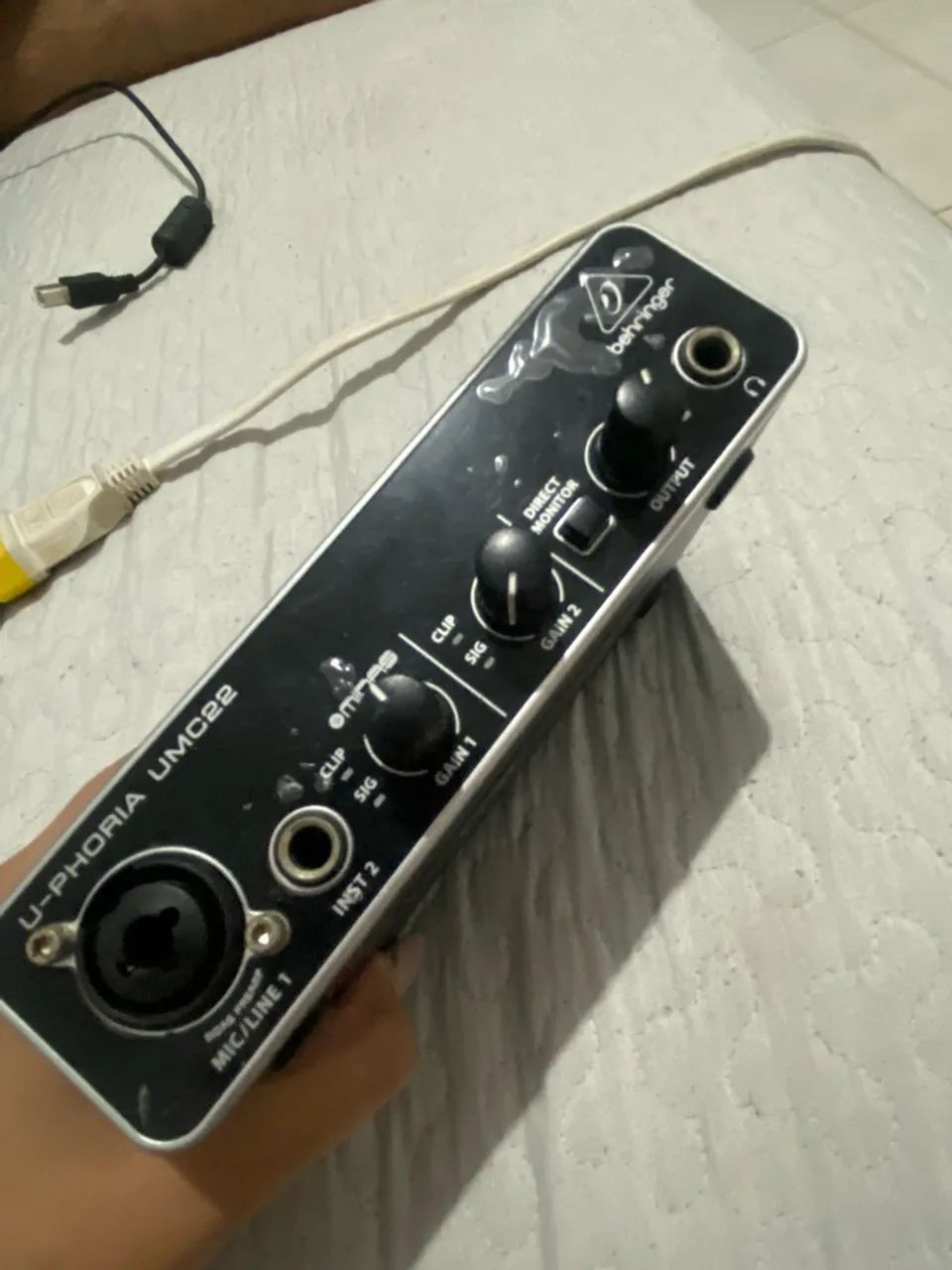 Interface de áudio USB Behringer U-Phoria UMC22 - Foto 2