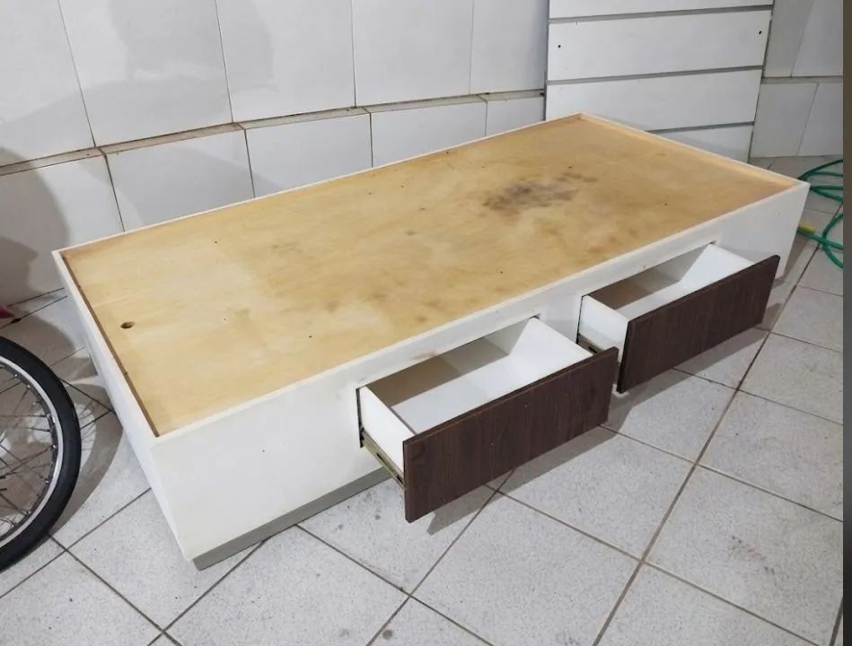 Cama Solteiro em madeira e mdf de alta resistência 