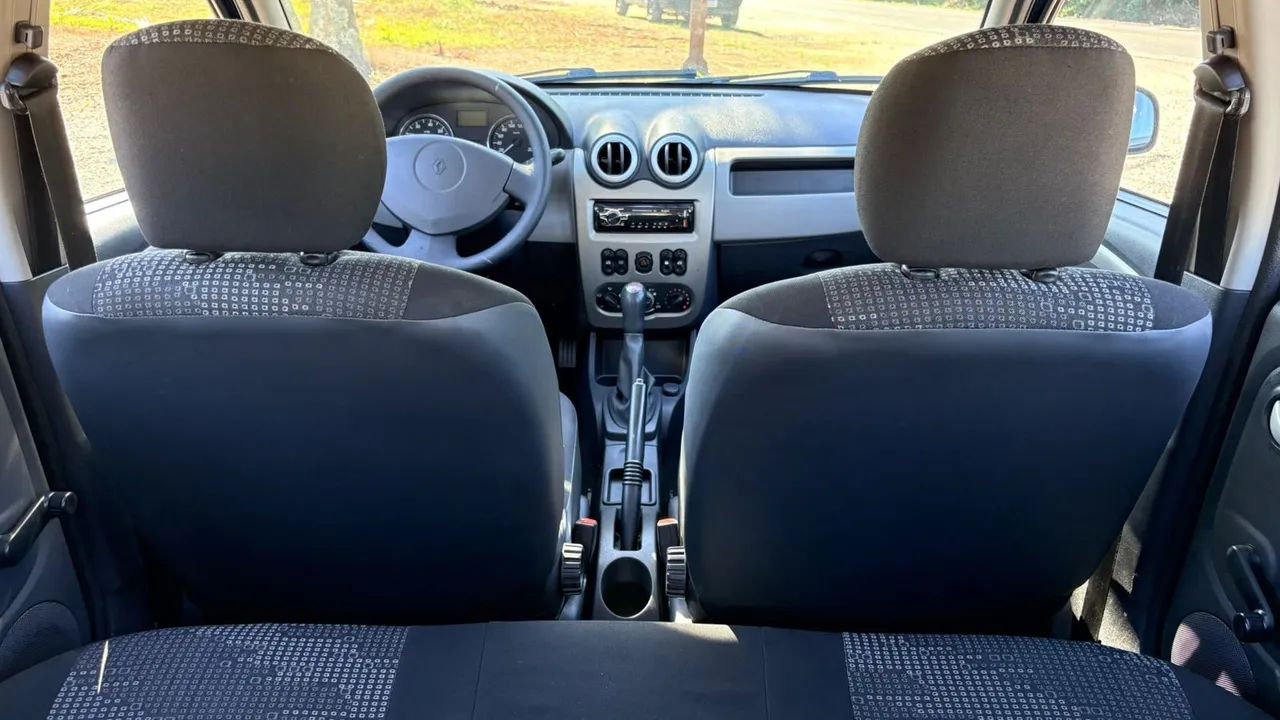 Renault Sandero Expression Hi-flex 1.0 16V 5P 2011 - Foto 3