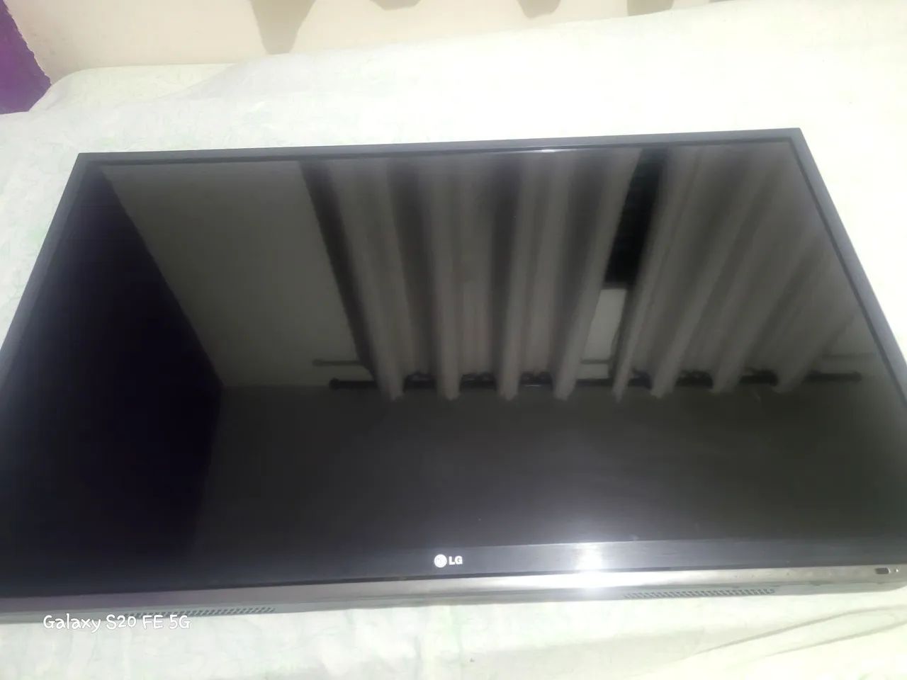 Vendo uma TV 47polefada - Foto 3