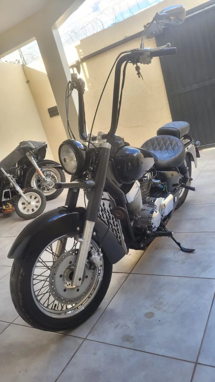 Shadow 750 - Foto 2