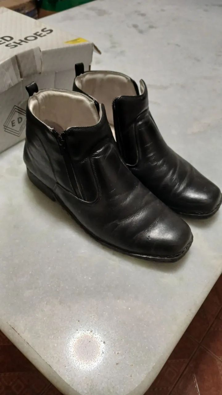 Bota com Ziper  - Foto 3