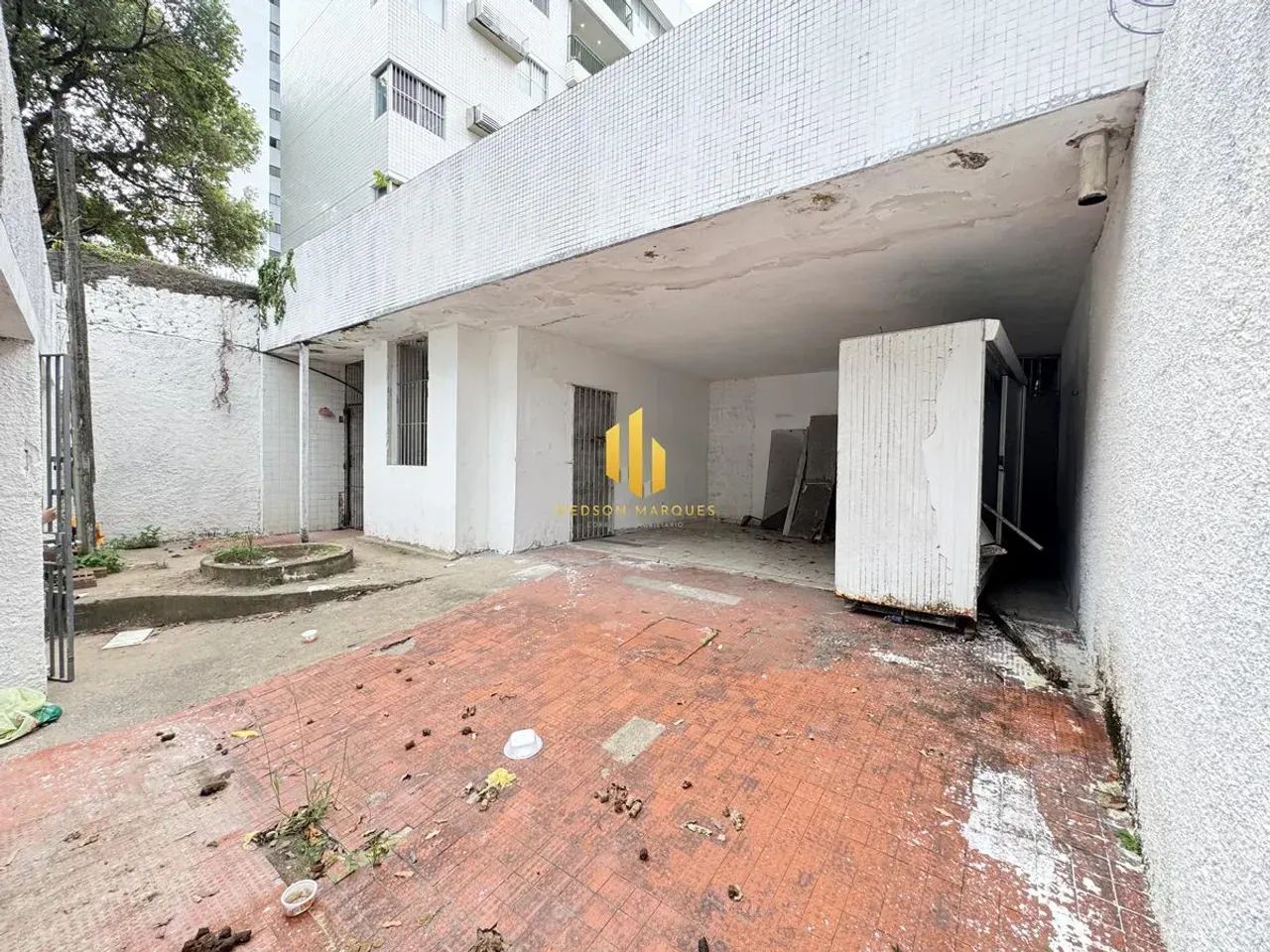 Área e galpão a venda com 300m no Bairro do Espinheiro - Foto 3