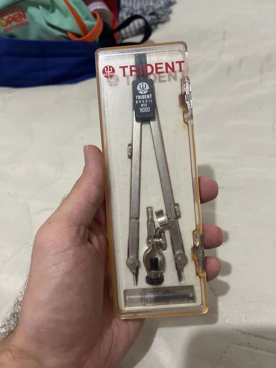 COMPASSO TRIDENT 9000