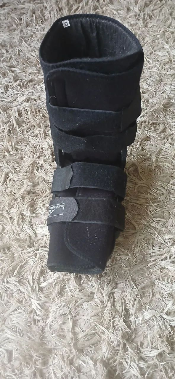 BOTA ORTOPÉDICA  - Foto 2