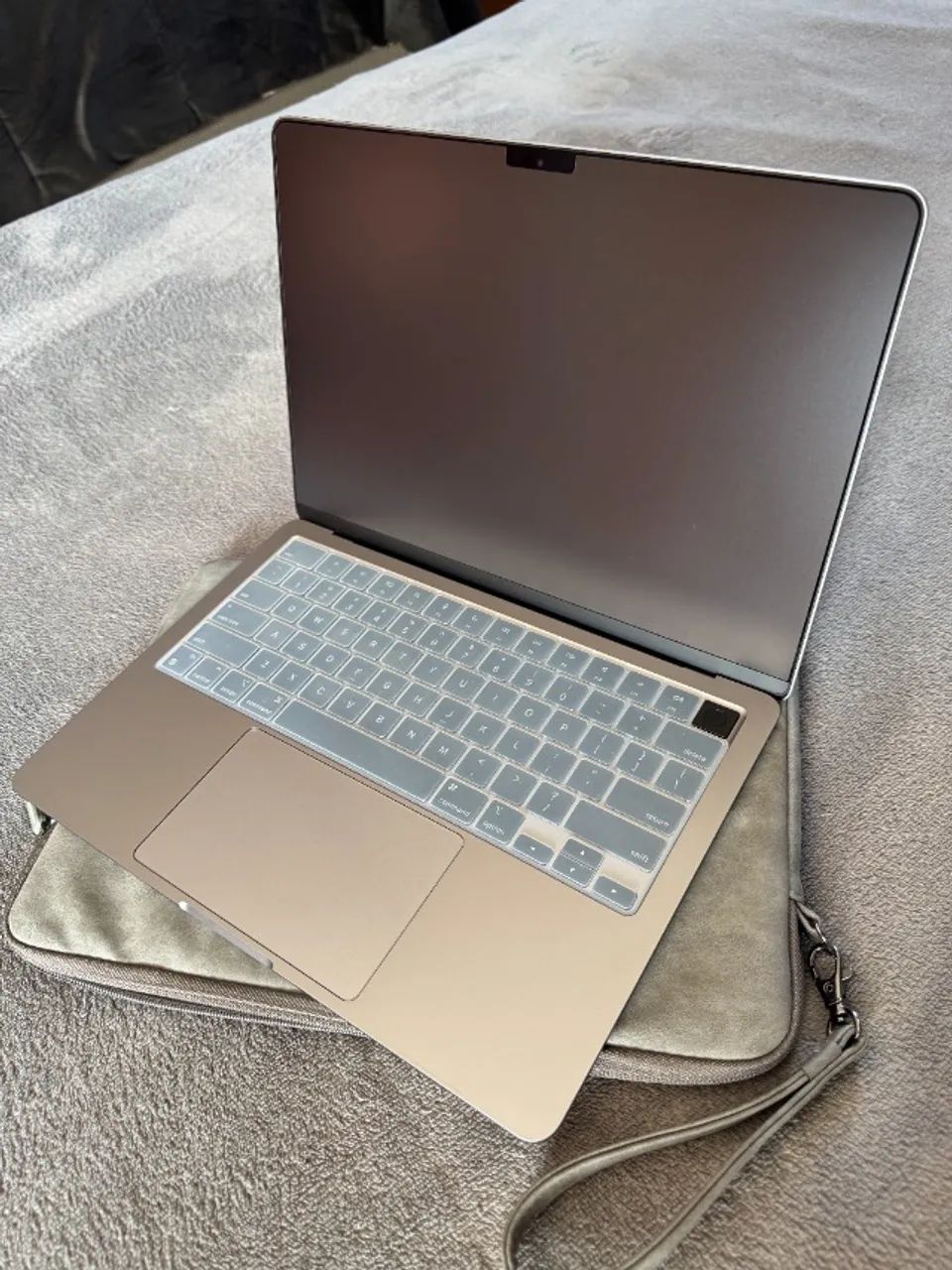 MacBook Air M2 (2022) - Cinza - 8GB RAM - Impecável - Único Dono