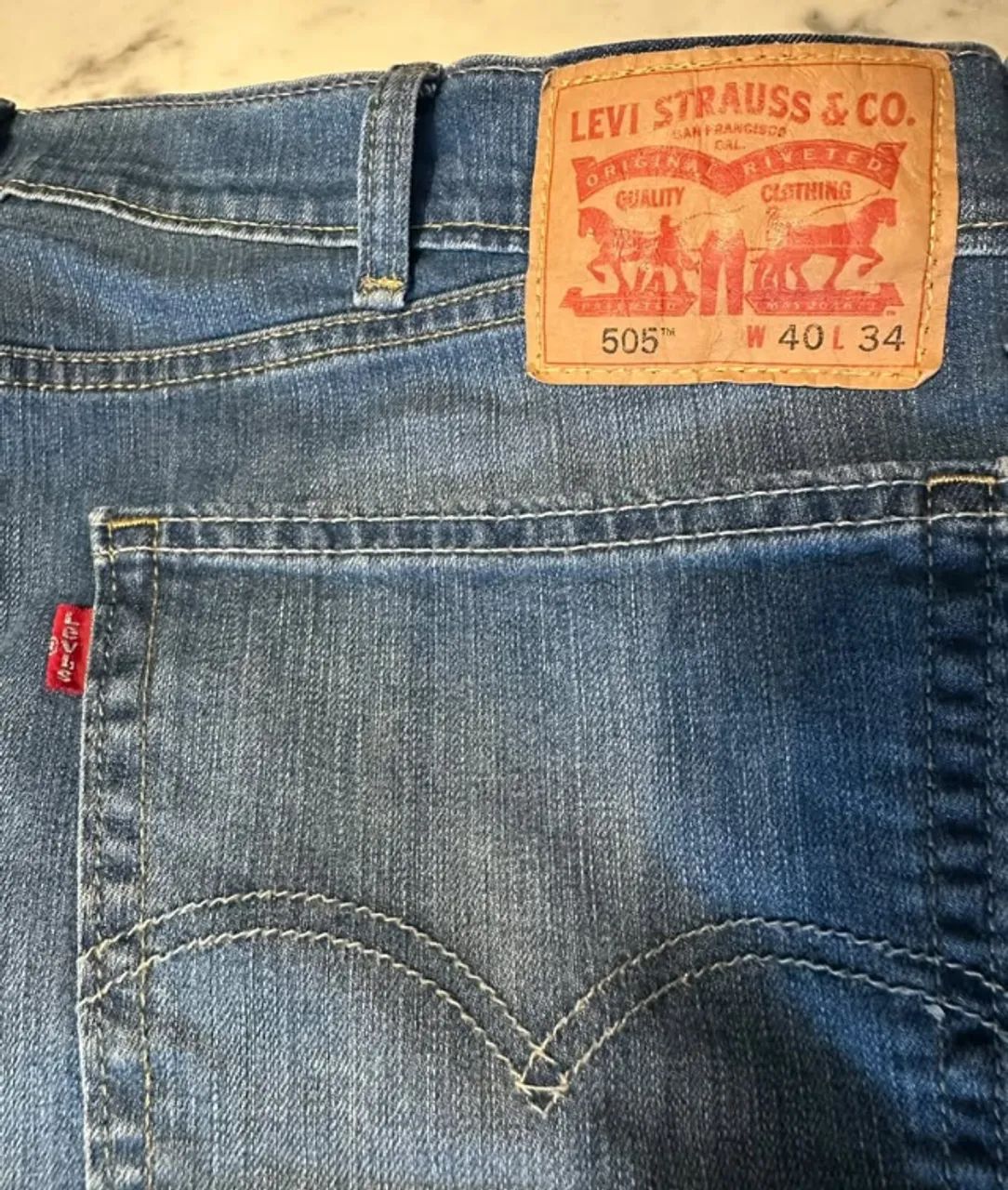 Calça Levis Jeans comprada no exterior 2 - Foto 2