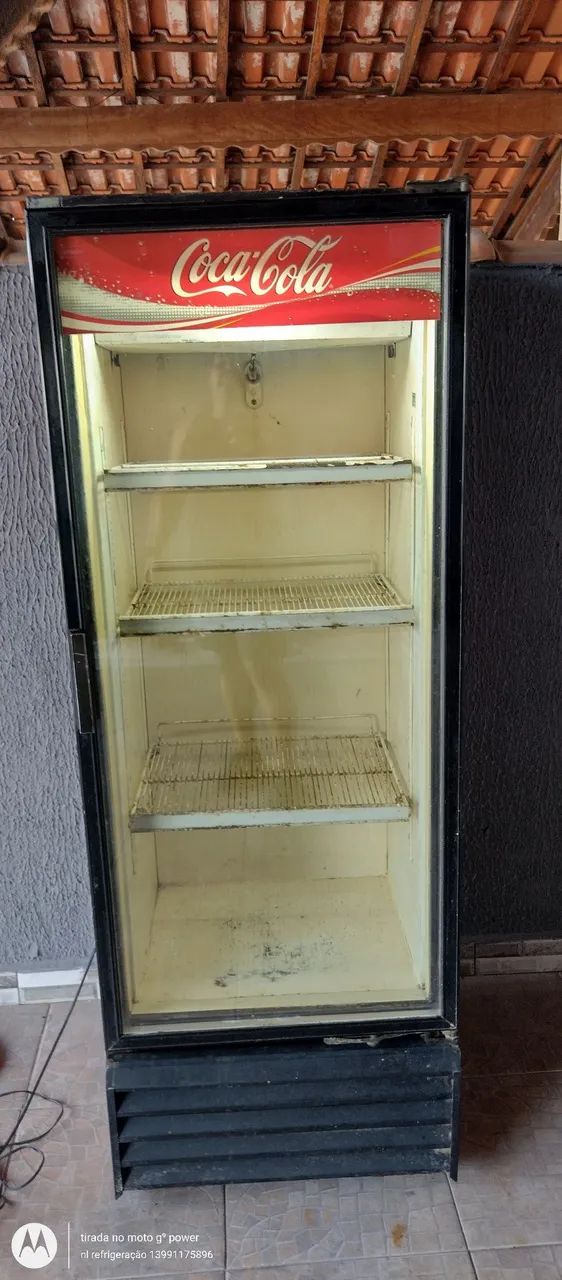 Geladeira expositora metal frio v 220 funcionando valor 999 reais  - Foto 6