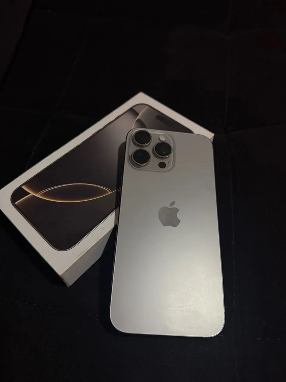 iPhone 16 pro max - Foto 2