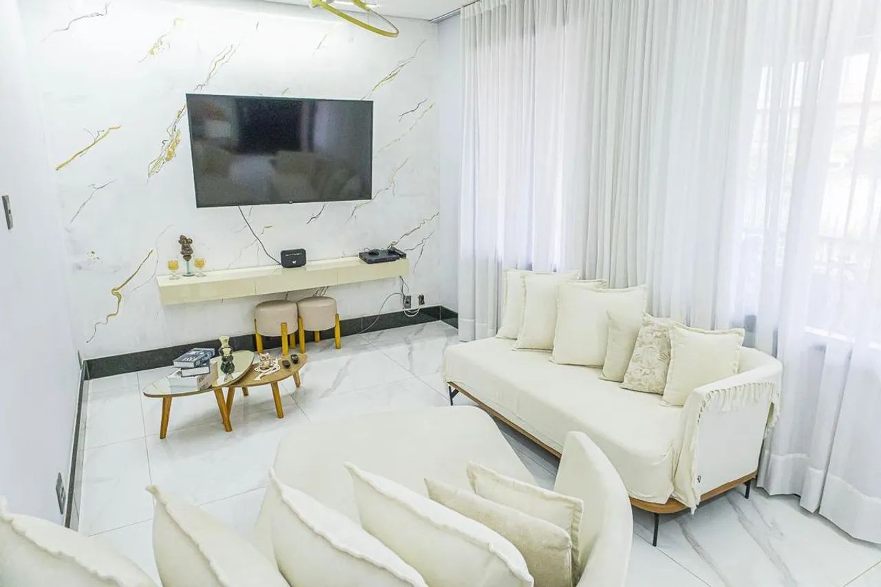 Casa à Venda - Floramar, 4 Quartos, 300 m2 - Foto 2