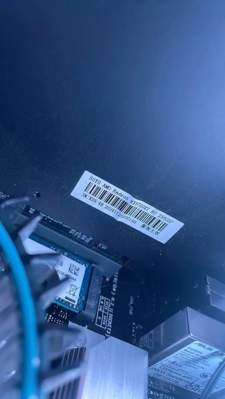RX 5700 XT 8GB - Foto 3