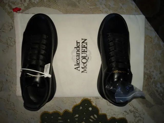 McQueen Oversized Preto Estilo Luxo - Foto 2