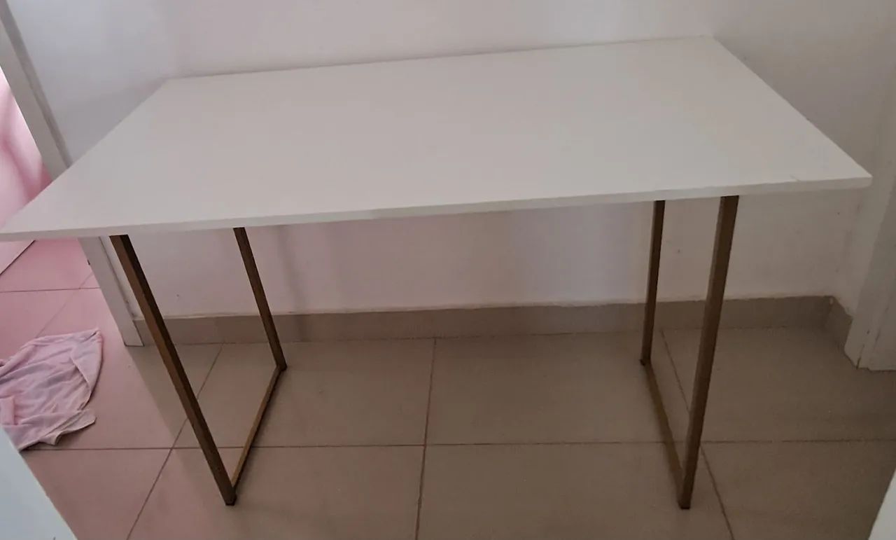 Vendo mesas em metalon e mdf  - Foto 4