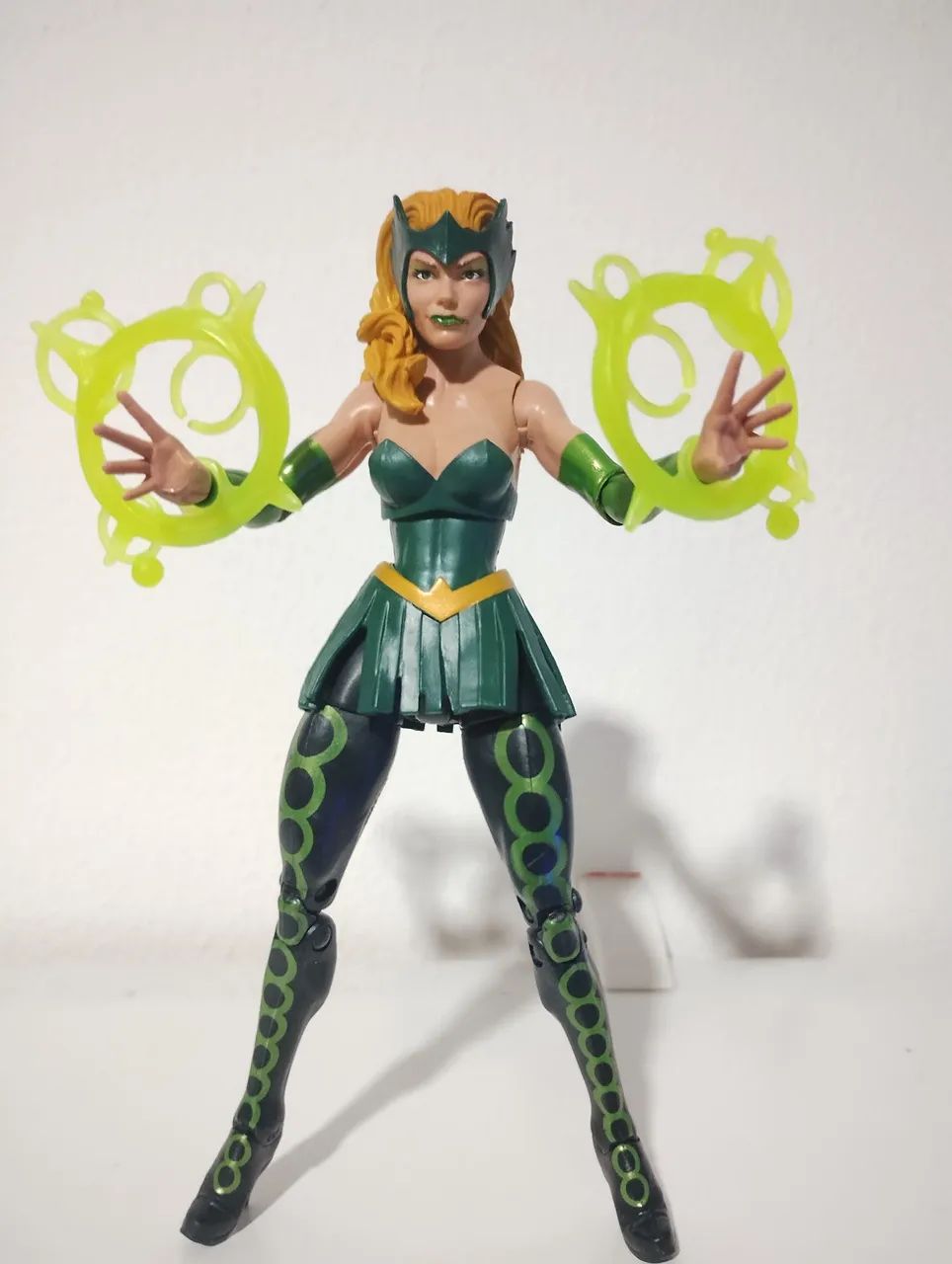 Marvel Legends Enchantress/Encantor - Foto 2