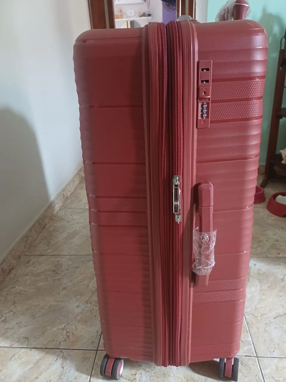 Mala NOVA de 35 kg. Nunca Foi Usada Nova - Foto 2