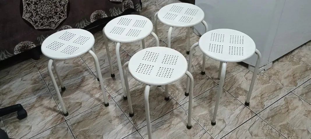 Banqueta de Metal - Foto 2