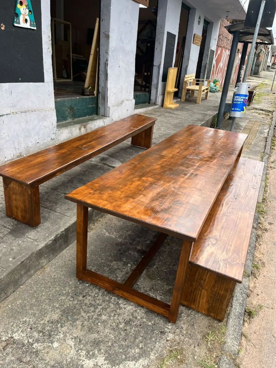 Mesa de madeira com bancos rustica - Foto 5