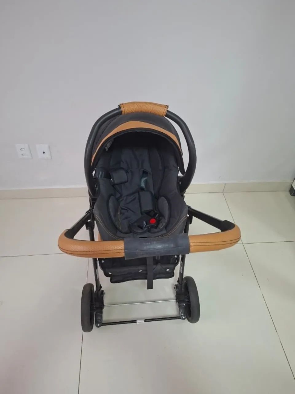 Carrinho de bebê - Kit com bebê conforto, moisés e base Galzerano - Foto 3