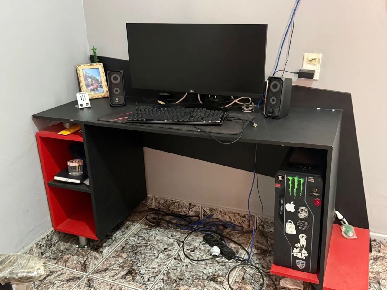 Mesa gamer projetada MDF