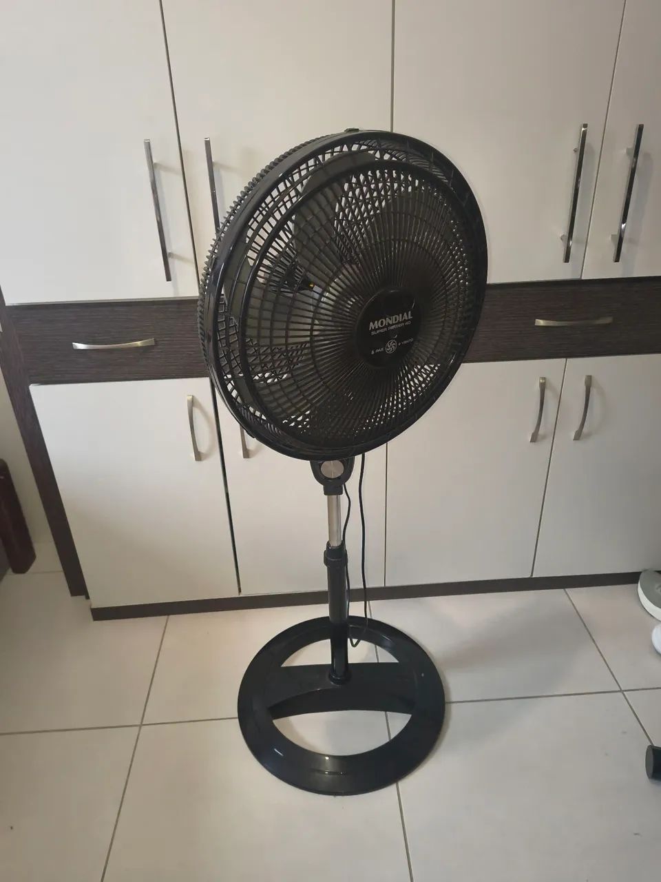 Ventilador de Coluna Mondial - Foto 2