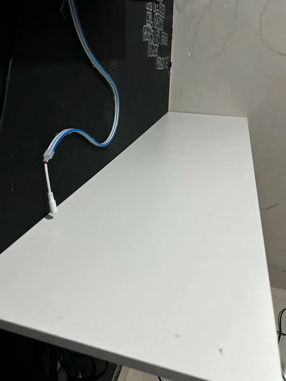 MESA/BANCADA DE MDF ? 1,19M