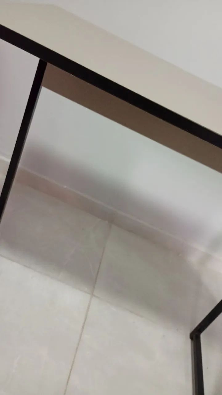 Vende-se mesa de escritório  - Foto 2