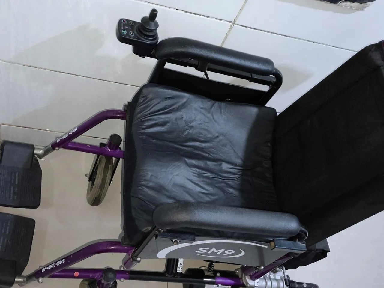 Cadeira de rodas elétrica SM9 