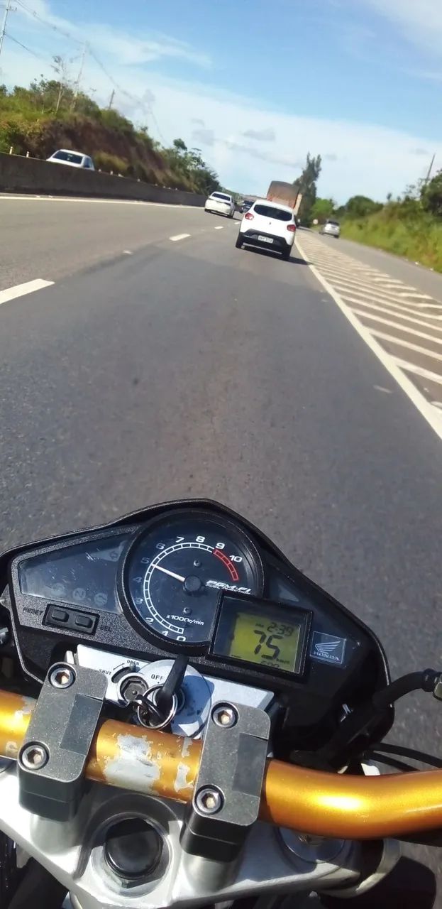 Moto vale a pena conferir. - Foto 3