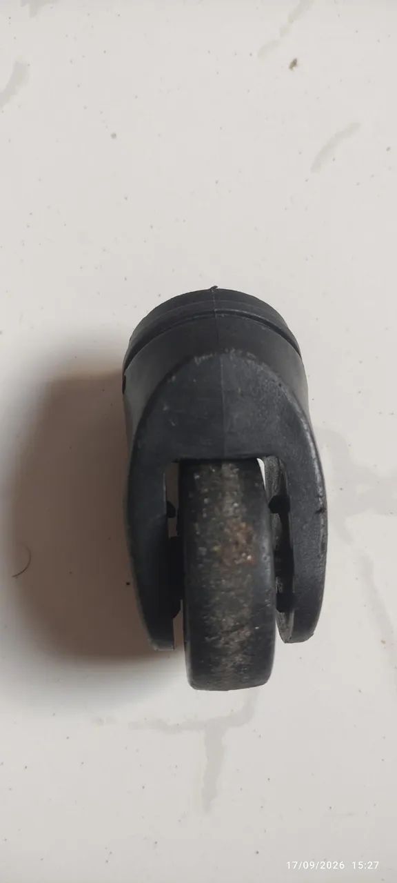 Pezinho de malas. - Foto 5