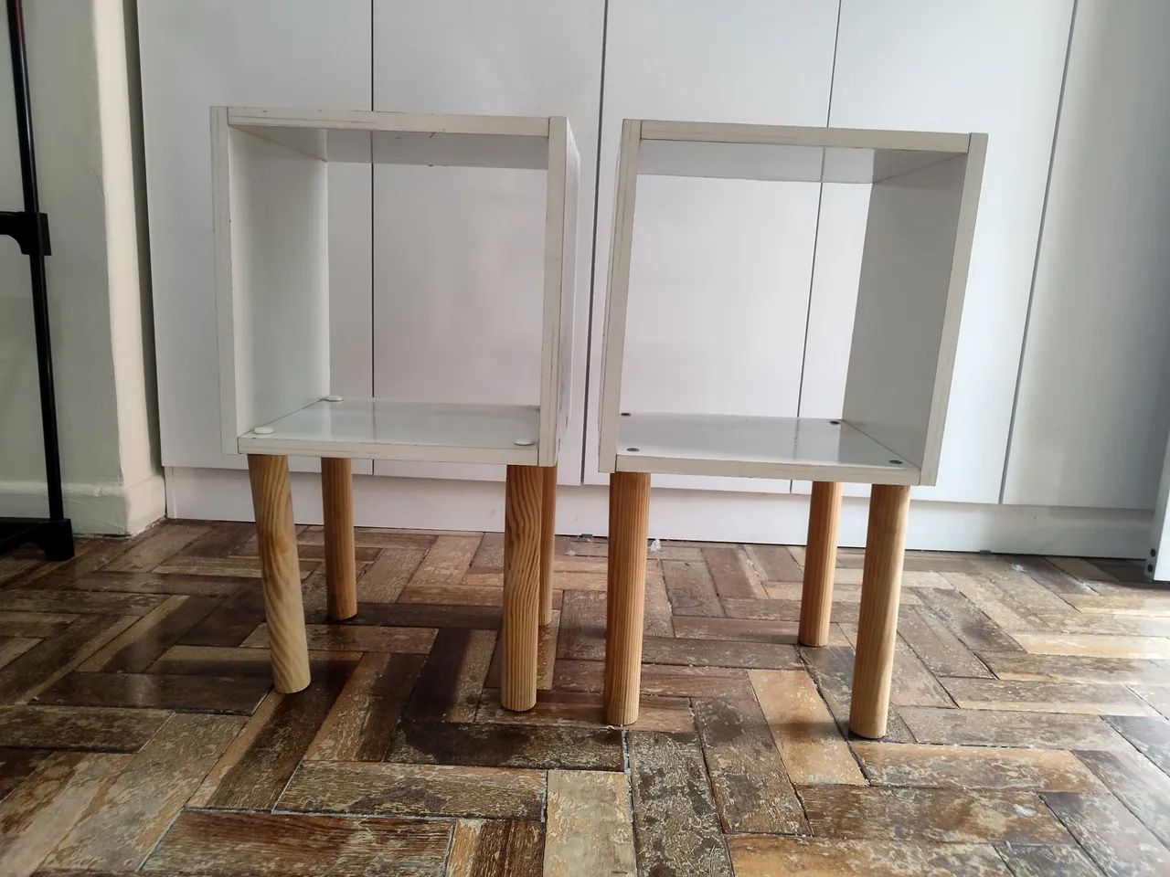 Par de mesa de cabeceira 