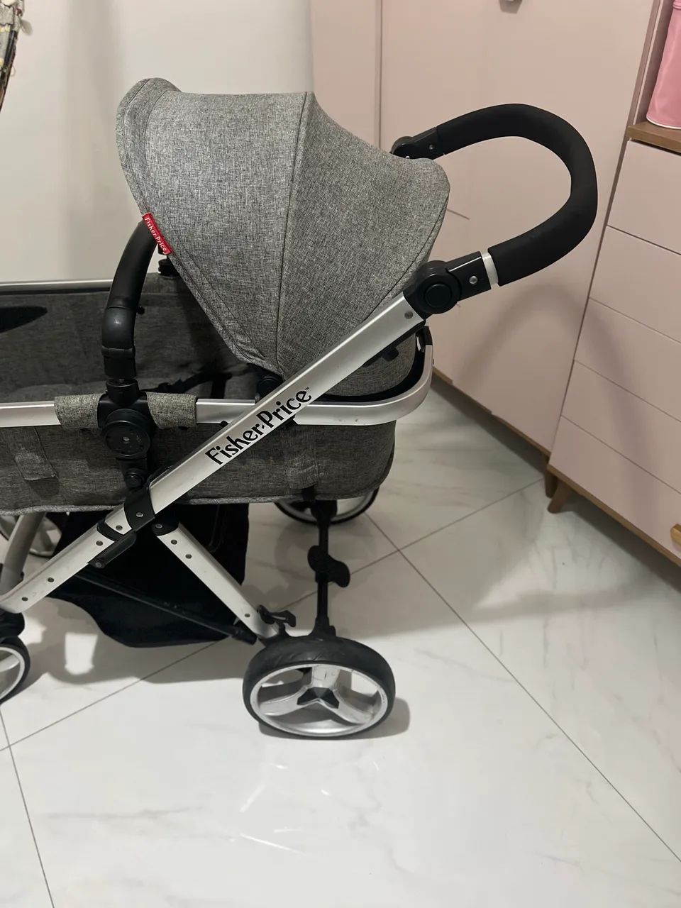 Vendo carrinho de bebê (unisexx)  - Foto 2