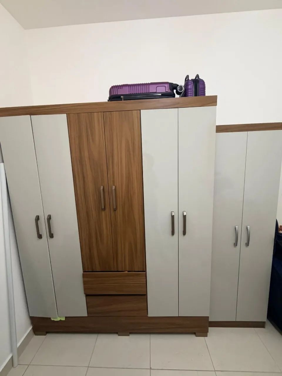 Comjunto:  Guarda Roupa + Cômoda + Armário Multiuso  - Foto 2