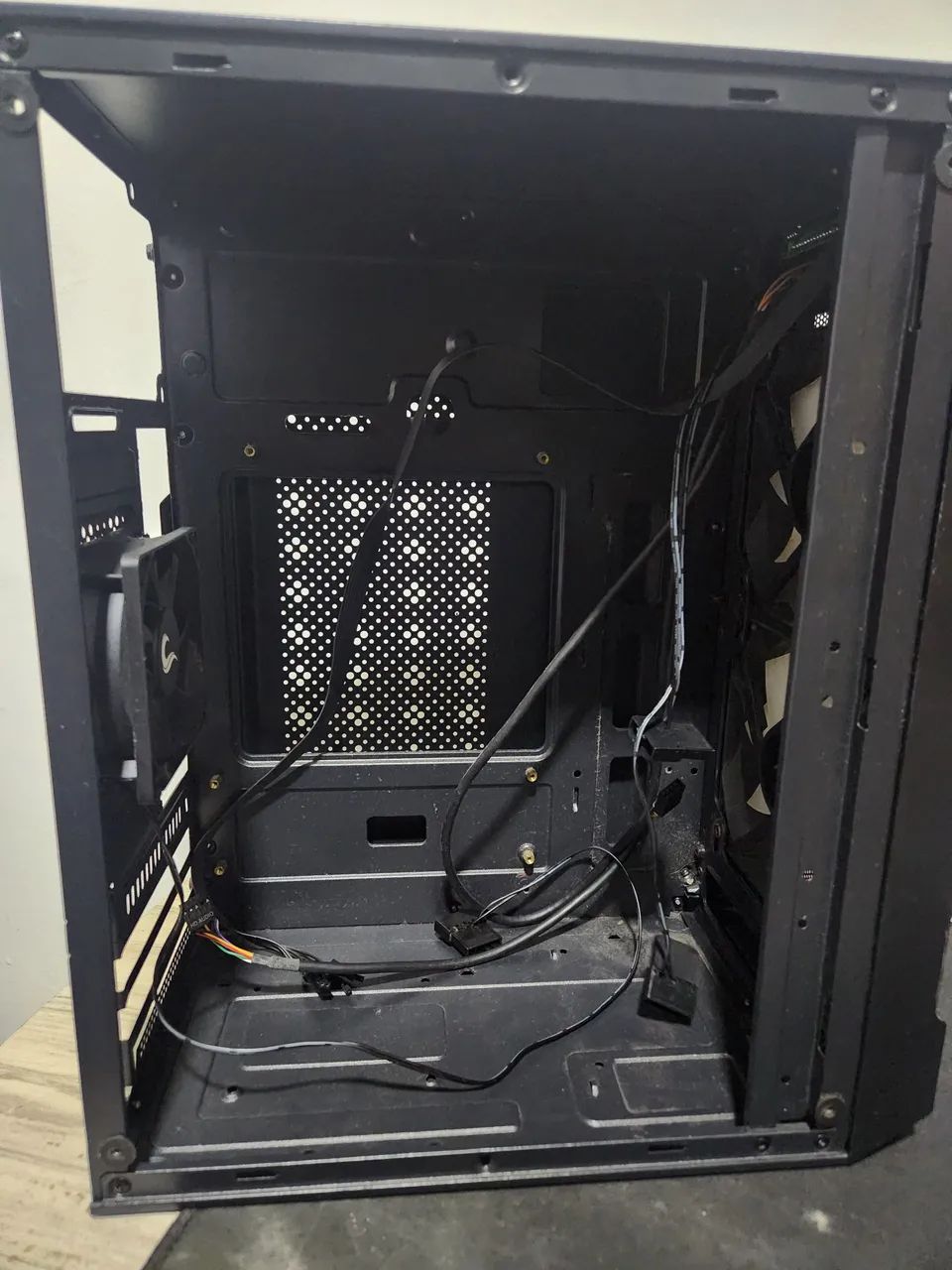 Gabinete Gamer TGT Jester - Foto 5