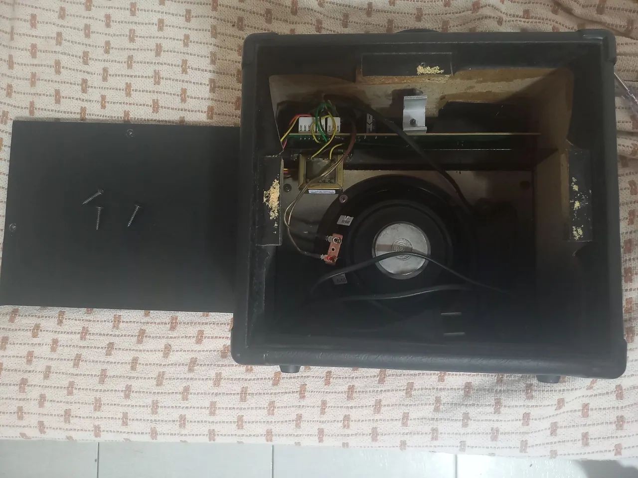 Amplificador Borne strike G30  - Foto 2