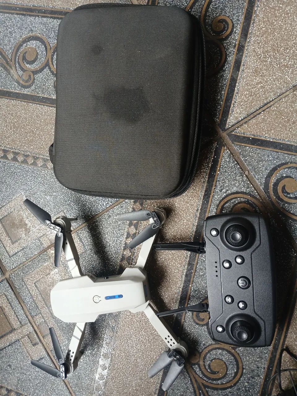 Drones - Foto 3