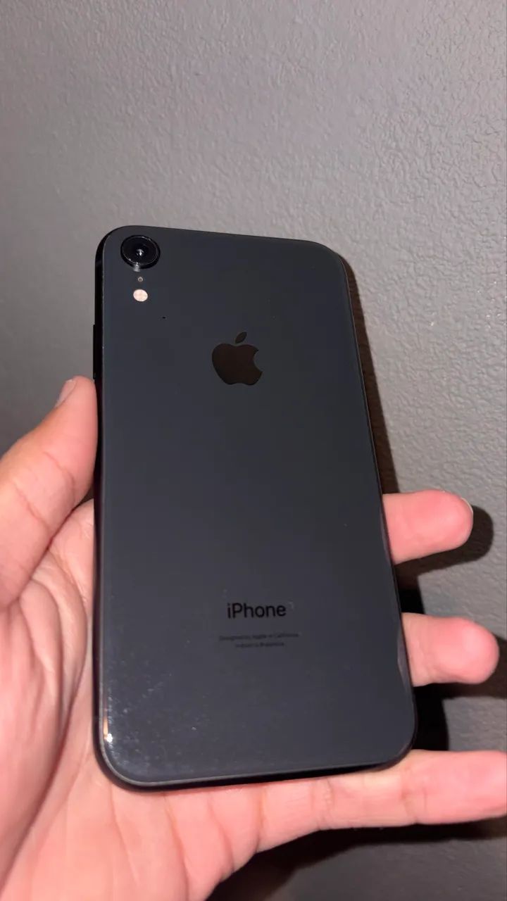 iPhone XR 64GB Preto  - Foto 2