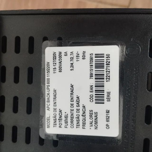 Nobreak APC Black UPS com defeito - Foto 3