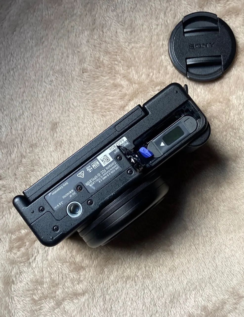 Camera Sony ZV-1F, com luz e microfone  - Foto 4